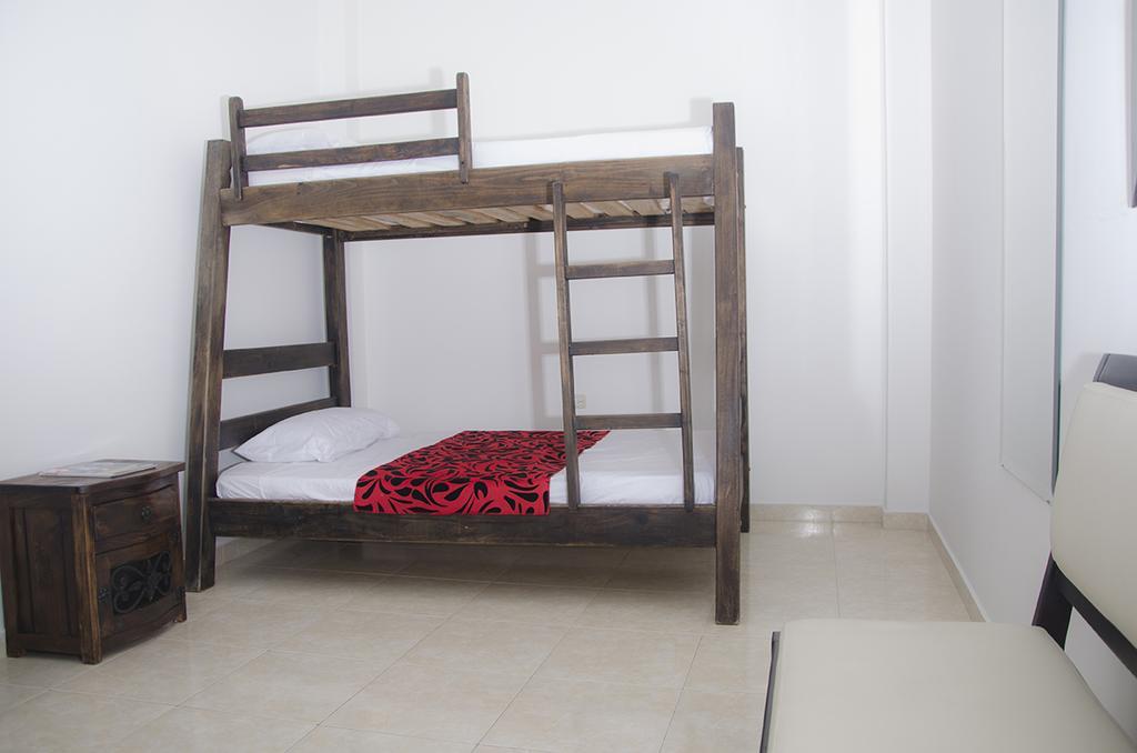 קאלי Hostal Alameda מראה חיצוני תמונה